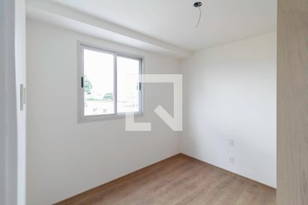 Quarto 1 de apartamento para alugar com 3 quartos, 71m² em Santa Terezinha, Belo Horizonte