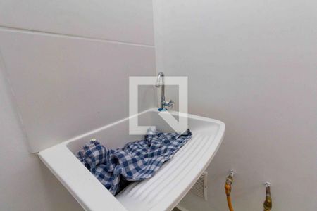 Sala, Cozinha e Área de Serviço de apartamento à venda com 2 quartos, 35m² em Chácara Seis de Outubro, São Paulo