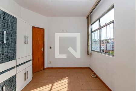 Quarto 1 de apartamento para alugar com 2 quartos, 60m² em João Pinheiro, Belo Horizonte