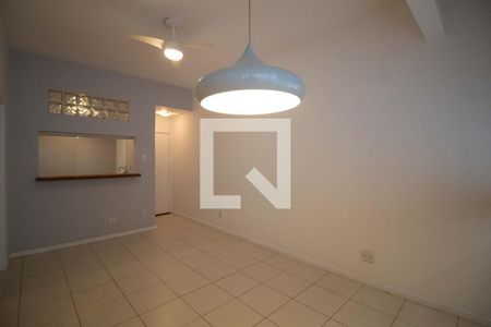 Sala de apartamento para alugar com 2 quartos, 65m² em Humaitá, Rio de Janeiro