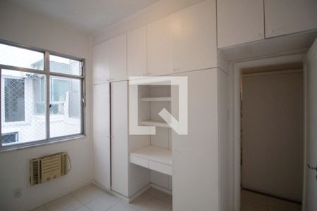 Quarto 2 de apartamento para alugar com 2 quartos, 65m² em Humaitá, Rio de Janeiro