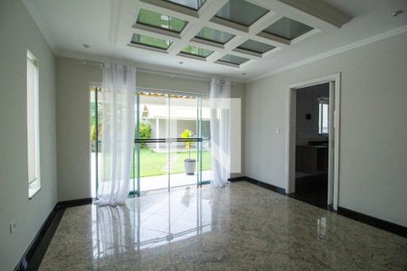 Sala de TV de casa de condomínio para alugar com 3 quartos, 386m² em Jardim Residencial Tivoli Park, Sorocaba