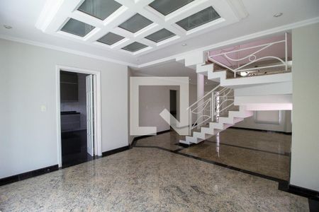 Sala de TV de casa de condomínio para alugar com 3 quartos, 386m² em Jardim Residencial Tivoli Park, Sorocaba