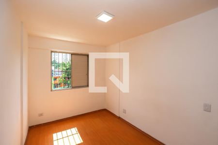 Quarto 1 de apartamento para alugar com 2 quartos, 52m² em Sacoma, São Paulo