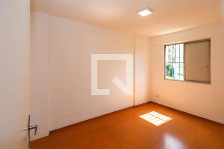 Quarto 1 de apartamento para alugar com 2 quartos, 52m² em Sacoma, São Paulo