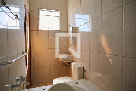 Banheiro de apartamento à venda com 2 quartos, 110m² em Esplanada, Belo Horizonte