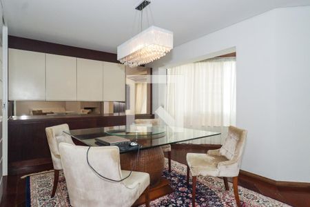 Sala de apartamento à venda com 4 quartos, 168m² em Vila Suzana, São Paulo