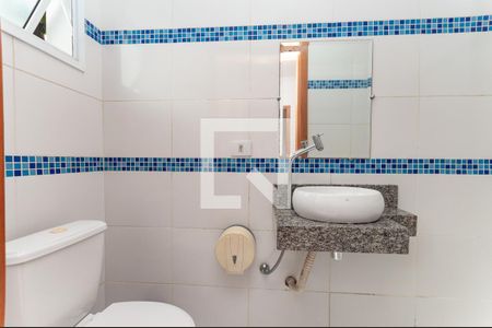 Banheiro Social de casa à venda com 1 quarto, 170m² em Lapa de Baixo, São Paulo