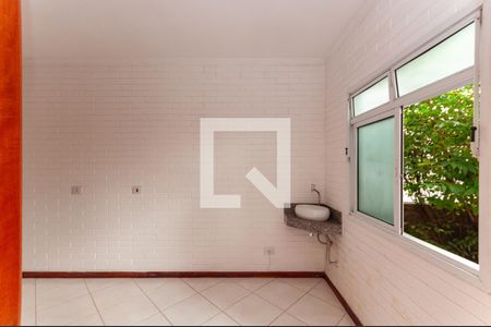 Quarto de casa à venda com 1 quarto, 170m² em Lapa de Baixo, São Paulo