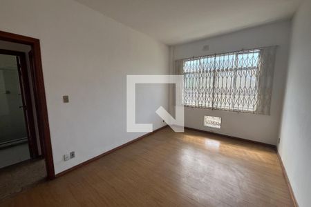 Quarto 1 de apartamento para alugar com 2 quartos, 65m² em Jardim Guanabara, Rio de Janeiro