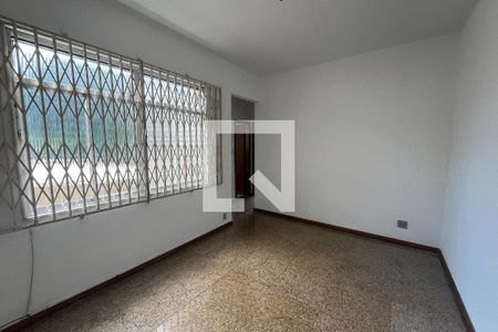 Sala de apartamento para alugar com 2 quartos, 65m² em Jardim Guanabara, Rio de Janeiro