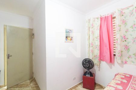 Quarto 2 de apartamento para alugar com 2 quartos, 42m² em Jardim Bonifacio, São Paulo