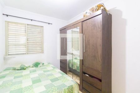 Quarto 1 de apartamento para alugar com 2 quartos, 42m² em Jardim Bonifacio, São Paulo