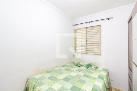 Quarto 1 de apartamento para alugar com 2 quartos, 42m² em Jardim Bonifacio, São Paulo