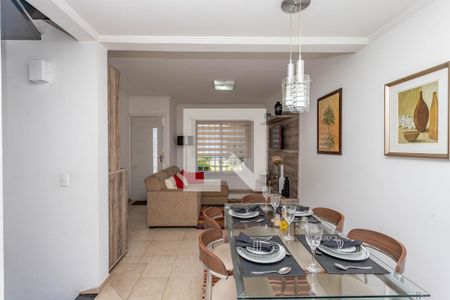 Sala de casa de condomínio à venda com 3 quartos, 216m² em Centro, Diadema