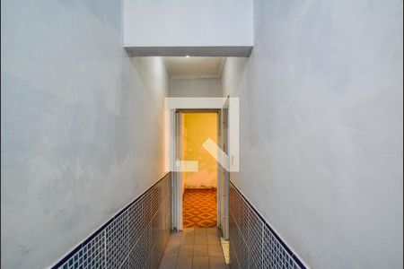 Corredor de casa à venda com 3 quartos, 166m² em Parque Industriario, Santo André