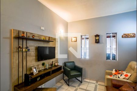 Sala de casa à venda com 3 quartos, 166m² em Parque Industriario, Santo André