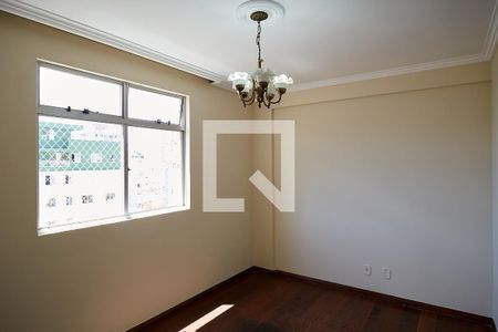 Apartamento à venda com 3 quartos, 90m² em Sagrada Família, Belo Horizonte