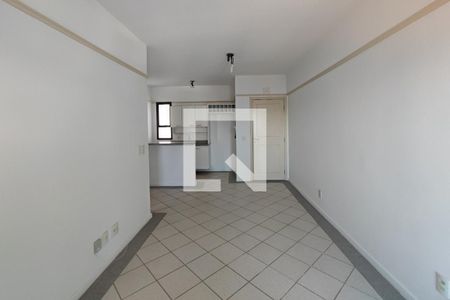 Sala de apartamento à venda com 1 quarto, 57m² em Cambuí, Campinas