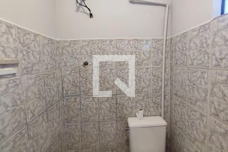 Banheiro  de casa para alugar com 1 quarto, 50m² em Jardim do Lago, Campinas