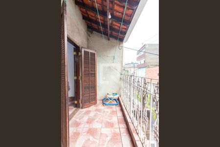 Sacada de casa à venda com 3 quartos, 270m² em Jardim Primeiro de Maio (chacara Fazendinha), Osasco