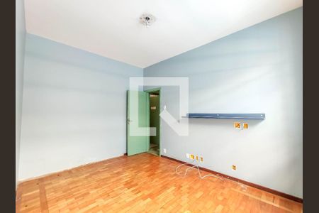 Quarto 3 - Fundos de casa à venda com 3 quartos, 180m² em Nova Floresta, Belo Horizonte