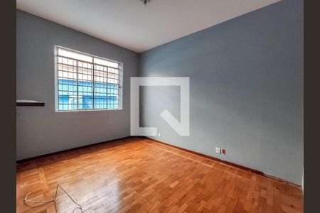 Quarto 3 - Fundos de casa à venda com 3 quartos, 180m² em Nova Floresta, Belo Horizonte