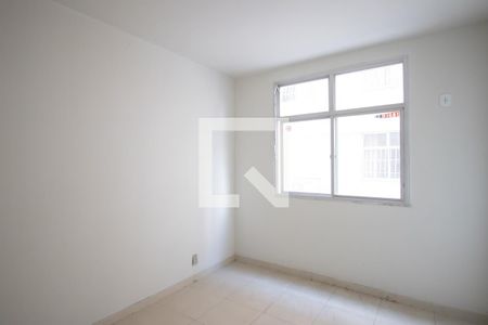 Quarto 2 de apartamento para alugar com 2 quartos, 60m² em Brasilândia, São Gonçalo