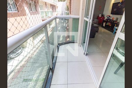 Varanda de casa de condomínio à venda com 3 quartos, 210m² em Vila Invernada, São Paulo