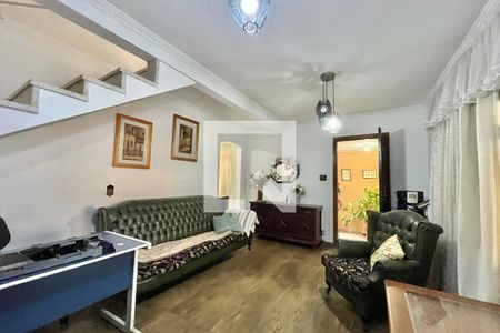 Sala de casa para alugar com 2 quartos, 136m² em Cidade Vargas, São Paulo