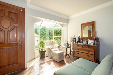 Sala de casa à venda com 3 quartos, 168m² em Moema, São Paulo