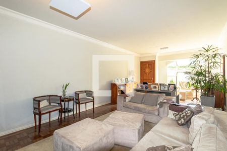 Sala de casa à venda com 3 quartos, 168m² em Moema, São Paulo