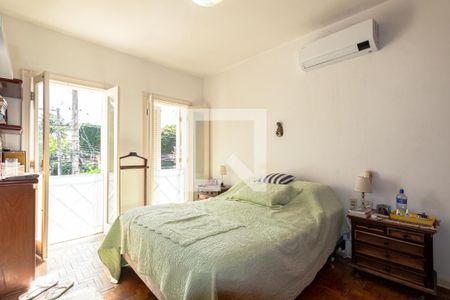 Suíte de casa à venda com 3 quartos, 168m² em Moema, São Paulo