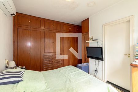 Suíte de casa à venda com 3 quartos, 168m² em Moema, São Paulo