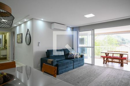 Sala de apartamento à venda com 4 quartos, 137m² em Vila Gumercindo, São Paulo