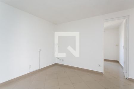 Sala de apartamento para alugar com 2 quartos, 50m² em Conjunto Residencial José Bonifácio, São Paulo