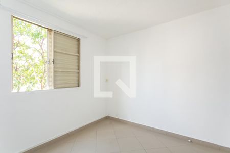 Quarto 1 de apartamento para alugar com 2 quartos, 50m² em Conjunto Residencial José Bonifácio, São Paulo