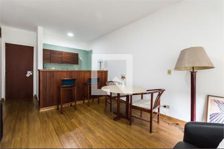 Apartamento à venda com 1 quarto, 56m² em Alphaville, Barueri