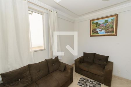Sala 2 de casa à venda com 4 quartos, 300m² em Europa, Contagem