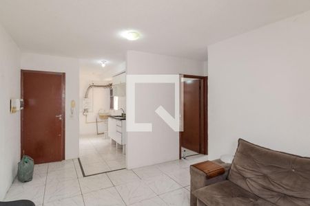 Sala de casa para alugar com 2 quartos, 44m² em Cosmos, Rio de Janeiro