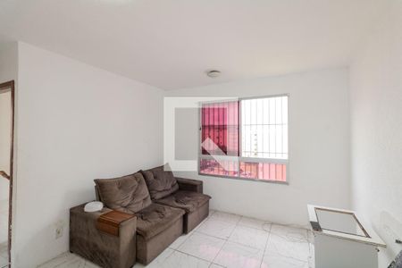 Sala de casa para alugar com 2 quartos, 44m² em Cosmos, Rio de Janeiro