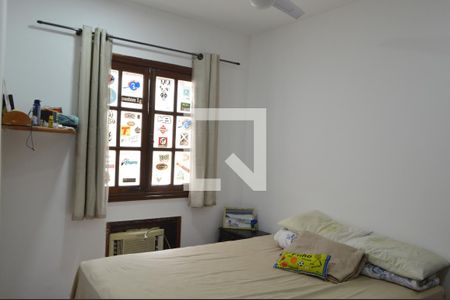 Quarto 1 de casa de condomínio para alugar com 3 quartos, 400m² em Freguesia (jacarepaguá), Rio de Janeiro