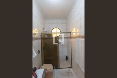 Banheiro da Suíte de casa à venda com 3 quartos, 359m² em Jardim dos Oliveiras, Campinas