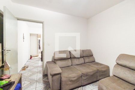 Quarto/Sala de casa à venda com 3 quartos, 125m² em Vila Carmosina, São Paulo