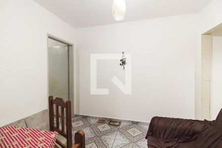 Sala de casa à venda com 3 quartos, 125m² em Vila Carmosina, São Paulo