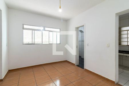 Sala de Jantar de casa para alugar com 2 quartos, 90m² em Vila Carbone, São Paulo