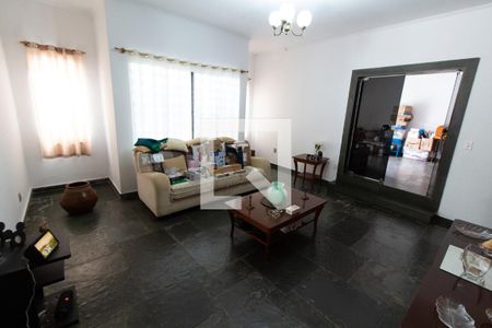 Sala de casa para alugar com 5 quartos, 450m² em Parque São Quirino, Campinas