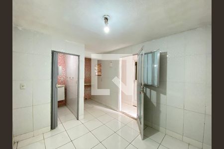 Sala/ quarto de casa para alugar com 1 quarto, 100m² em Higienópolis, Rio de Janeiro