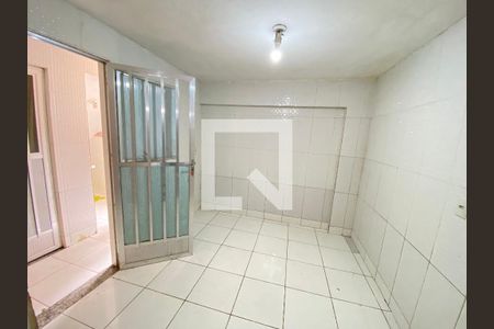 Sala/ quarto de casa para alugar com 1 quarto, 100m² em Higienópolis, Rio de Janeiro