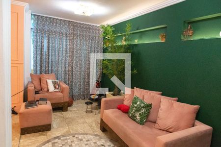 Sala de Estar de casa à venda com 3 quartos, 350m² em Vila Capitao Rabelo, Guarulhos